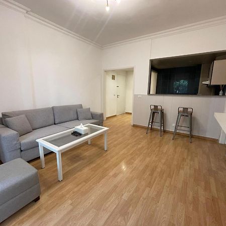 Elegant Suites Beiroet Buitenkant foto