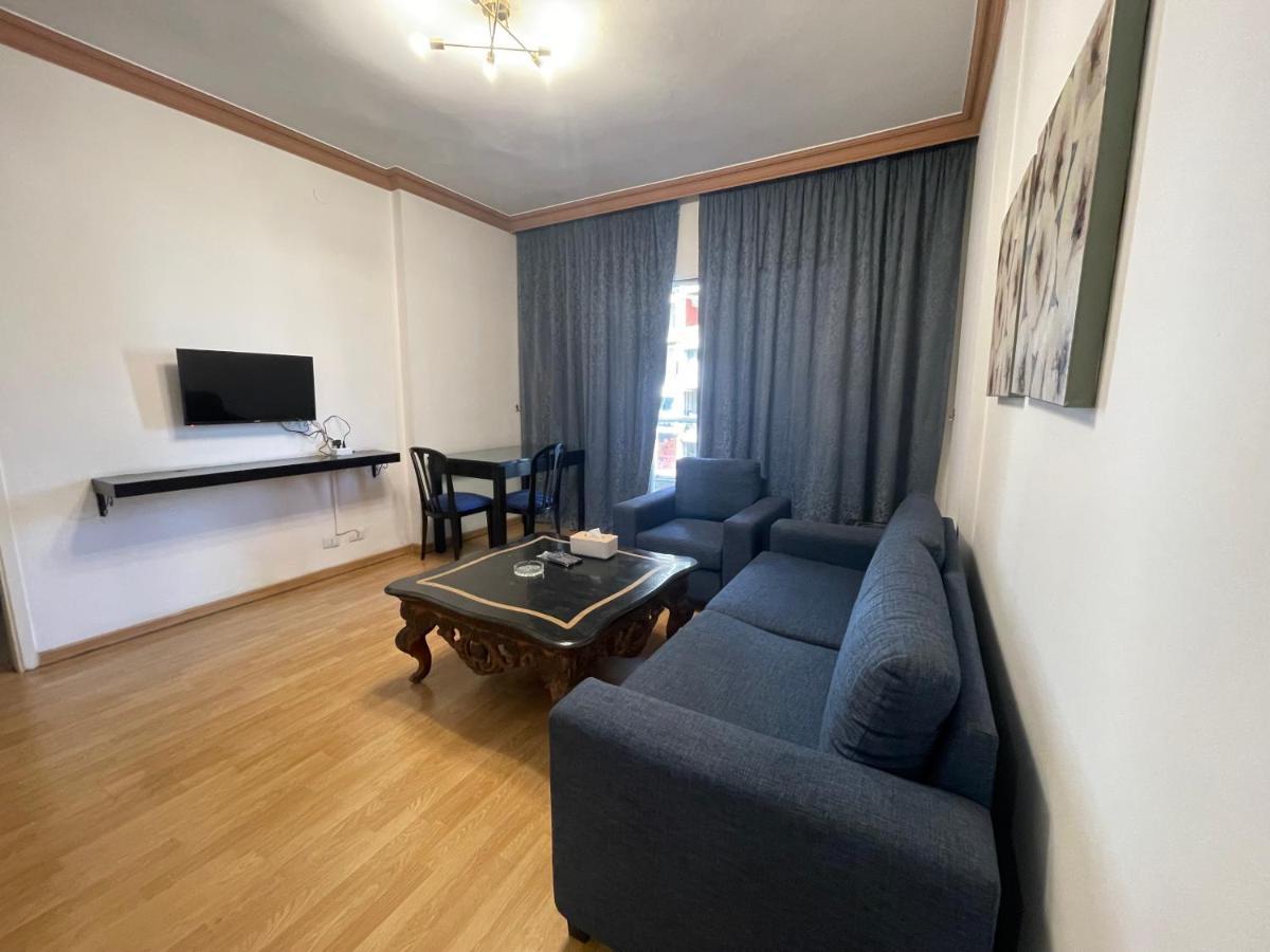 Elegant Suites Beiroet Buitenkant foto