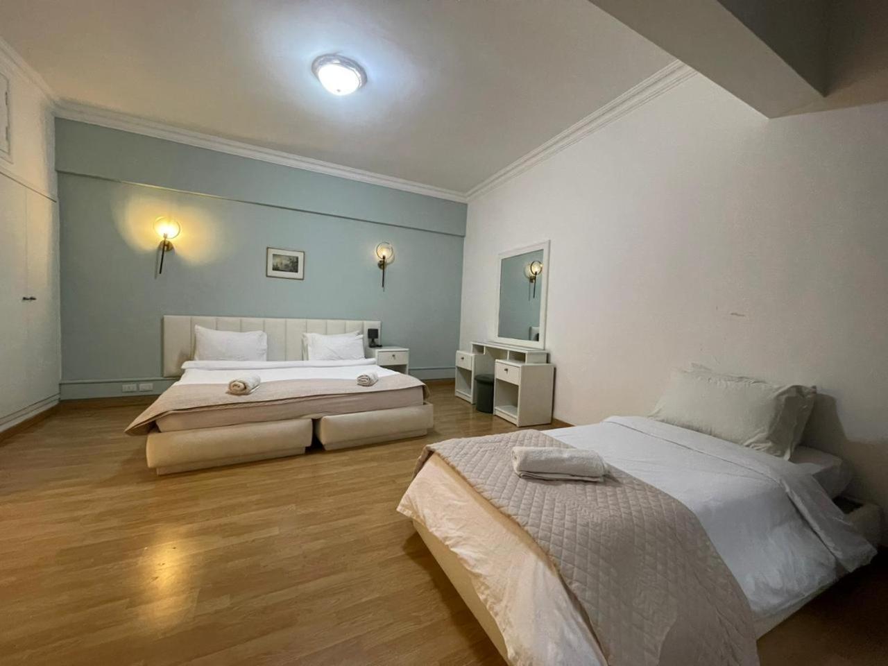 Elegant Suites Beiroet Buitenkant foto