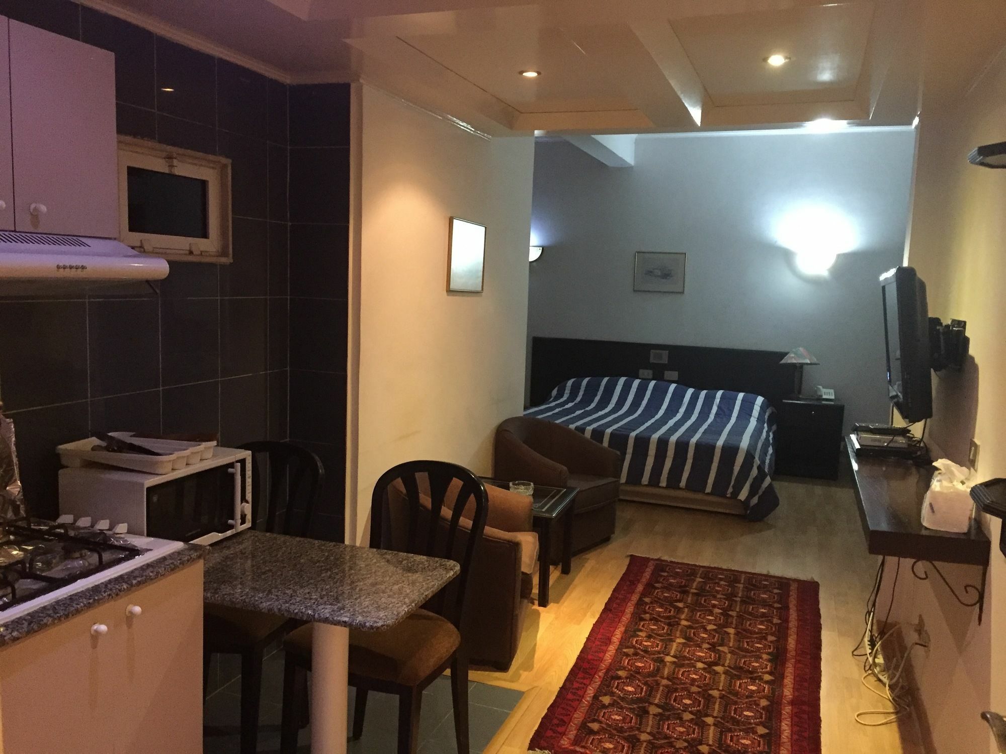 Elegant Suites Beiroet Buitenkant foto