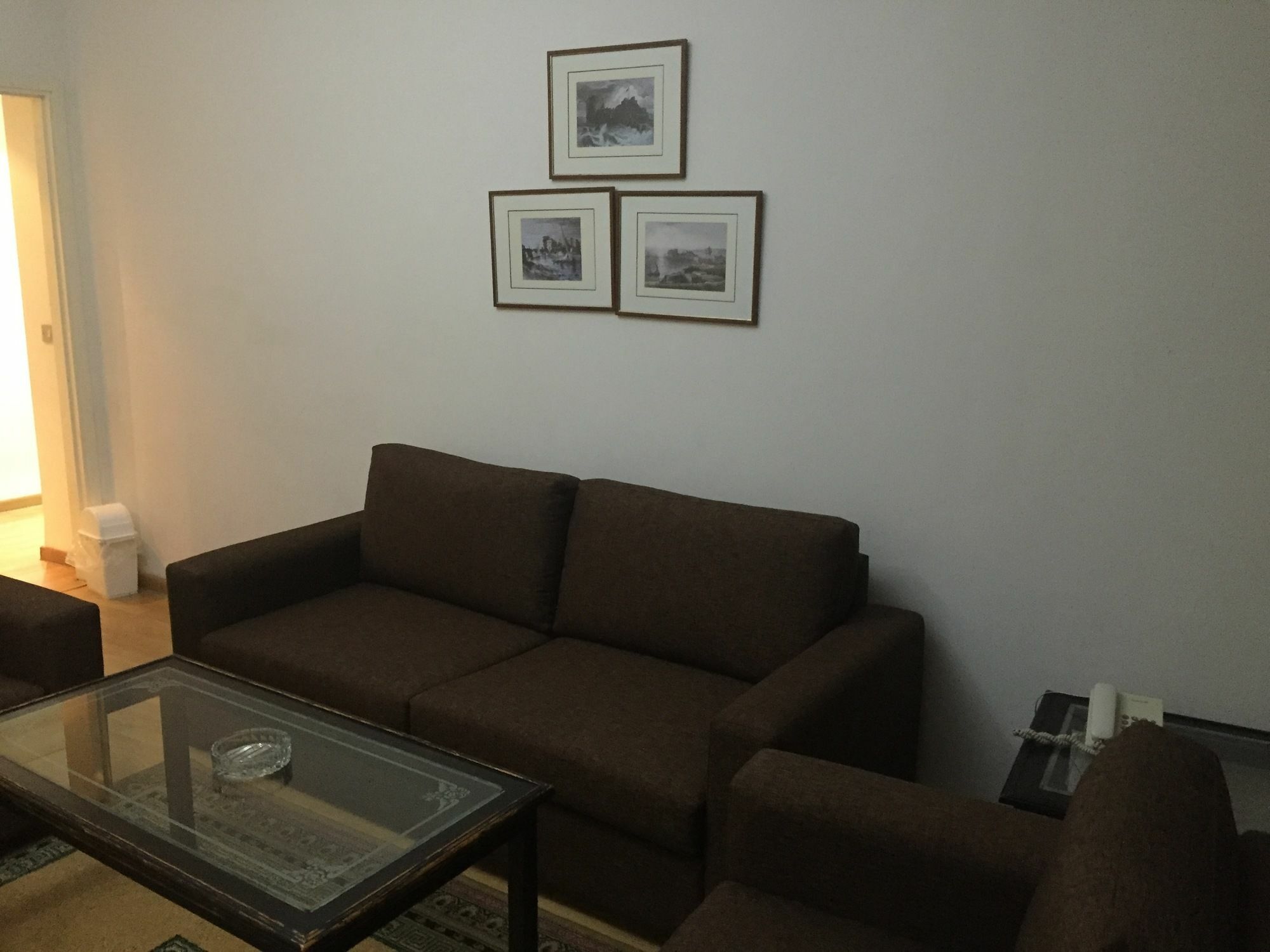 Elegant Suites Beiroet Buitenkant foto
